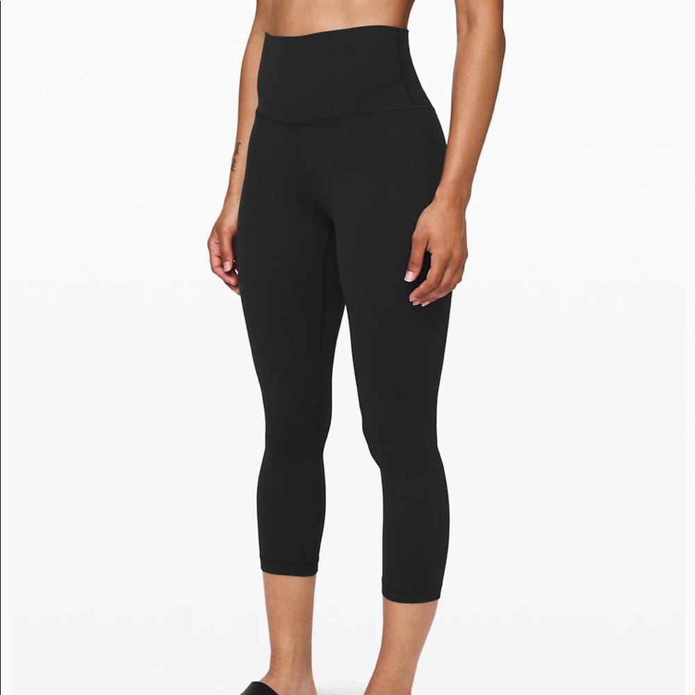 Lululemon Align Crop 21” Black Size 4